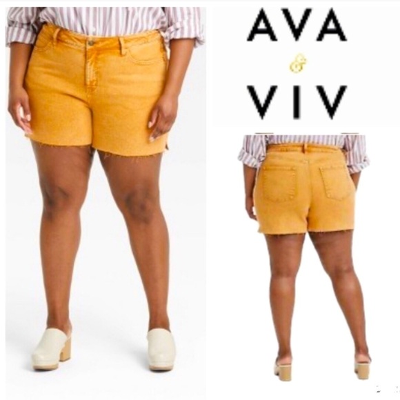 Ava & Viv Women's Raw Hem Cut-Off Mid Rise Midi Jean Shorts. Plus Size 20W - Picture 4 of 11